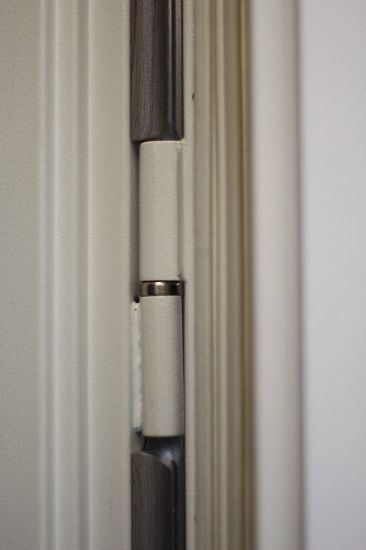 Входная дверь  