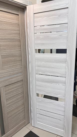 Межкомнатная дверь  